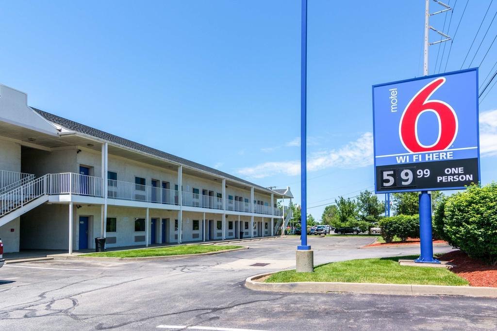 Motel 6 Pittsburgh Cranberry Mars Exterior photo